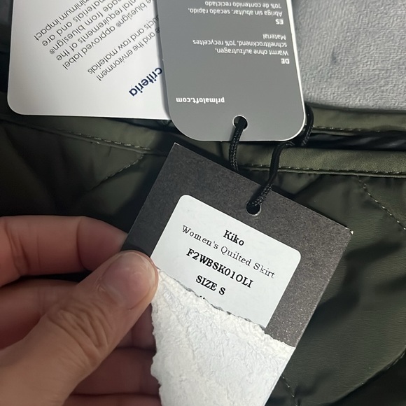 ANR+ present by AlpnRock Olive Quilted Women's Skirt NWT size small - Picture 3 of 6